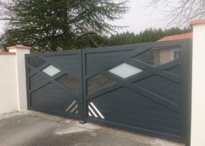Portail battant 323P