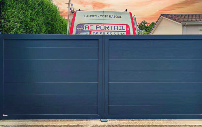 portail-aluminium-sur-mesure-landes